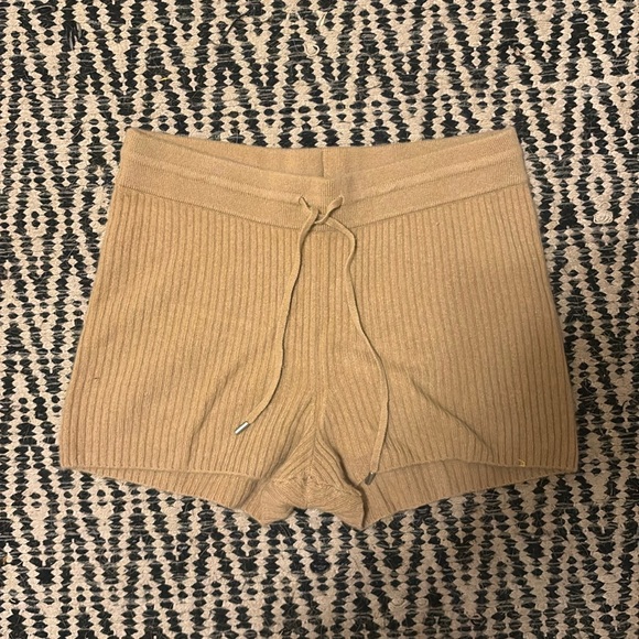 Naadam Cashmere Shorts - Picture 1 of 3